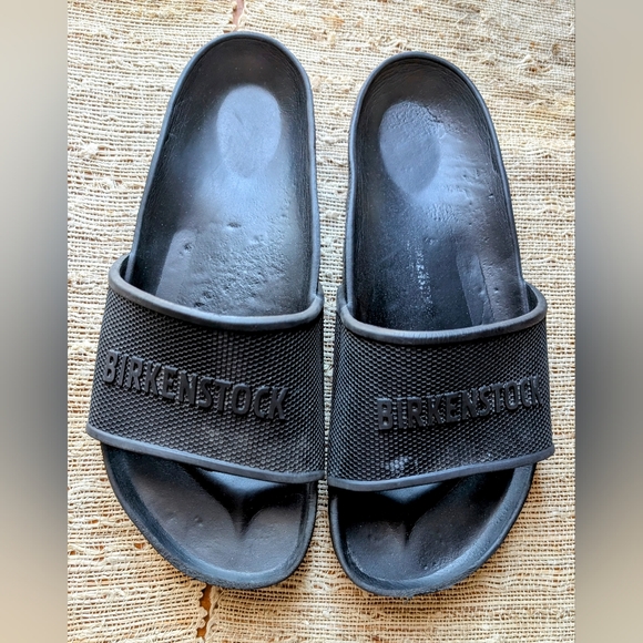 Birkenstock • Barbados EVA Slides Sandals in Black - Picture 2 of 5